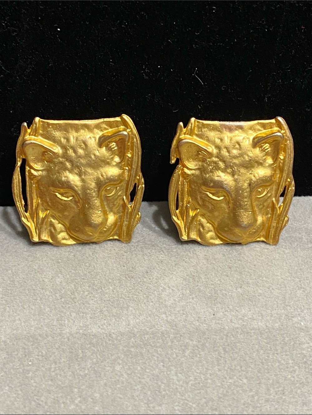 Matte Gold Leopard Head Clip-On Earrings